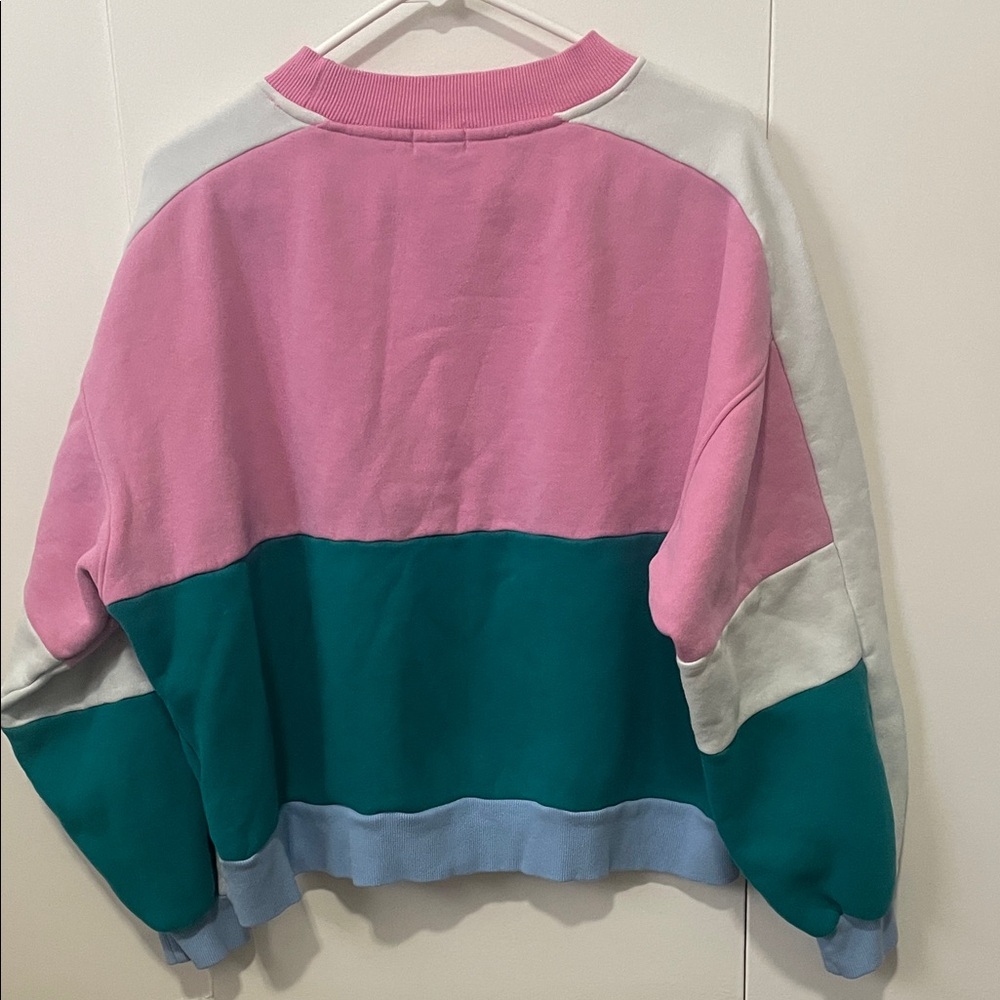 Colorblock Sweatshirt with 'Out of Office' Text - Picture 5 of 5